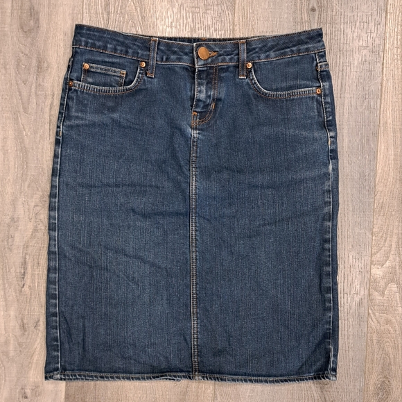 Zara Dresses & Skirts - ZARA Jeanskirt